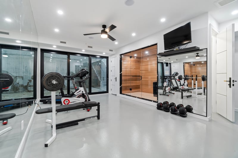 Luxury estate at 1438 Haig Blvd, Mississauga, ON — photo 22
