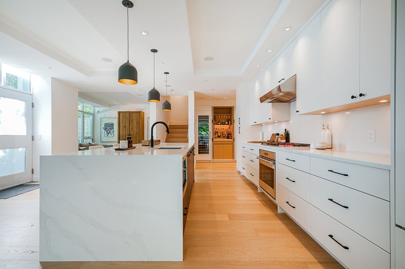 Luxury estate at 403 Beach Crescent, Vancouver, BC — photo 8