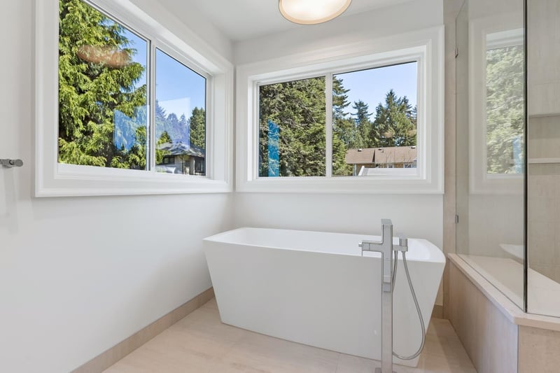 Luxury estate at 12641 15 Avenue, Surrey, BC — photo 21