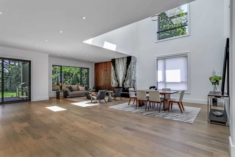 Luxury estate at 1433 Myron Drive, Mississauga — photo 6