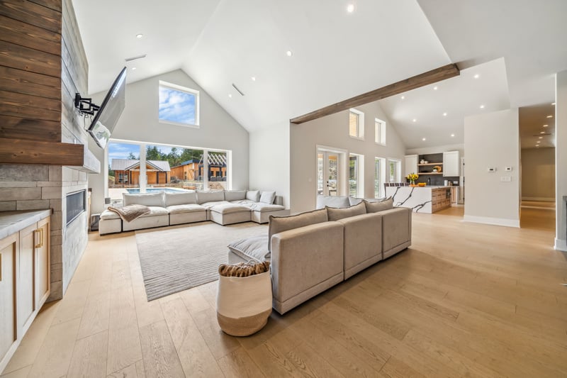 Luxury estate at 6707 Willis Point Rd, Victoria, BC — photo 16