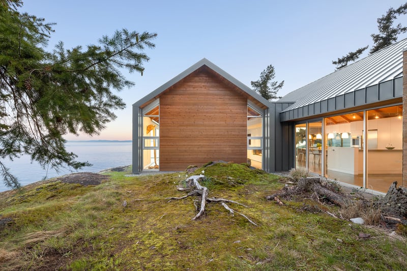 Luxury estate at 931 Ocean Park Lane, Bowen Island, BC — photo 70