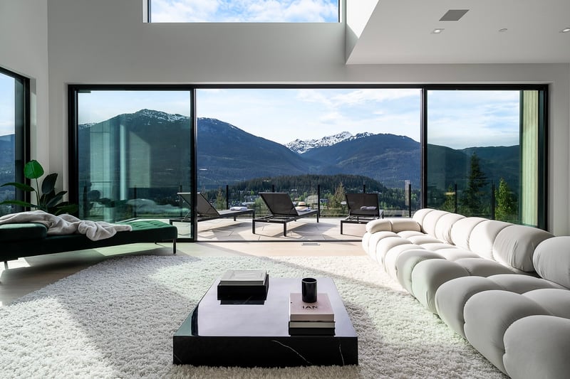 Luxury estate at 3824 Sunridge Drive, Whistler, BC — photo 6