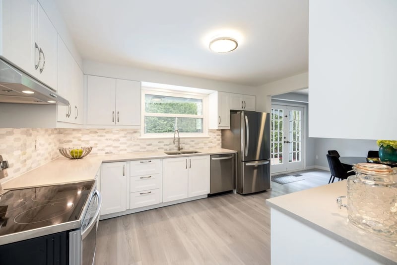 Luxury estate at 198 Romfield Circuit, Thornhill, ON — photo 13