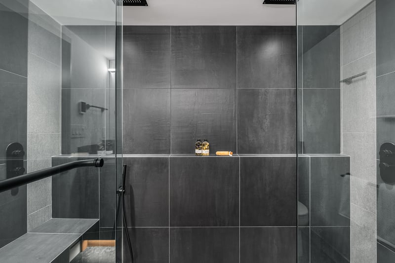 Luxury estate at 717 Jervis Street #101, Vancouver, BC — photo 35