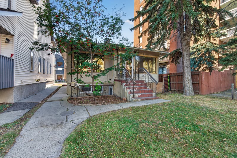 Luxury estate at 11015 87 Avenue Northwest #11015, Edmonton, AB — photo 1