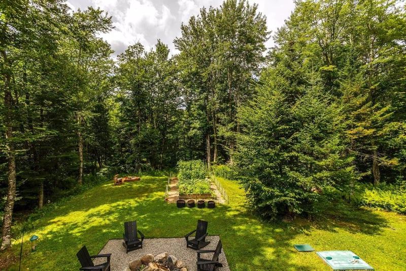 Luxury estate at 18 Rue des Faux Trembles, Eastman, QC — photo 49