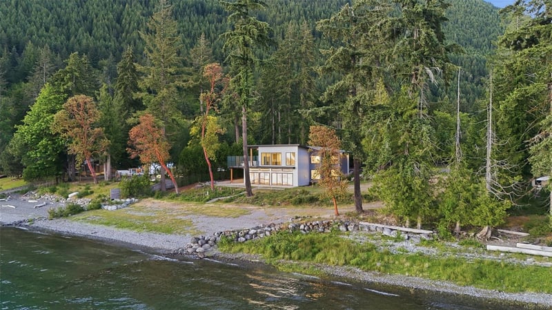 Luxury estate at Lot B Sa-Seen-Os Road, Youbou, BC — photo 20