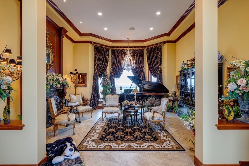 Luxury estate at 240046 Township Road 284, Kneehill County, AB — photo 4