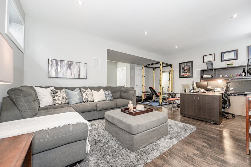 Luxury estate at 34 Dudley Drive, Guelph — photo 5