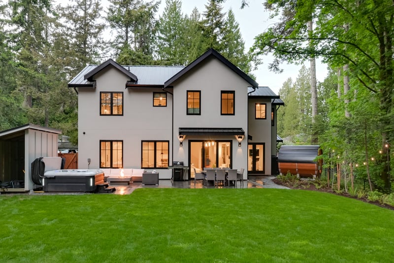 Luxury estate at 5157 Del Monte Avenue, Victoria, BC — photo 2