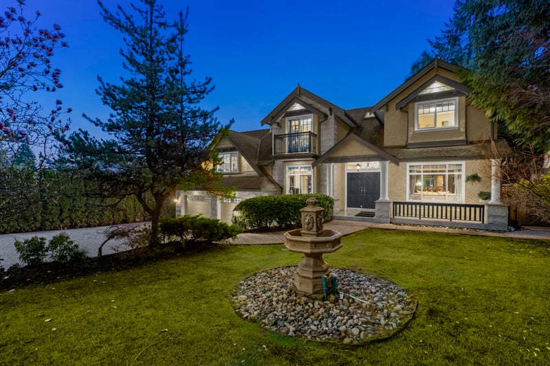 Luxury estate at 8208 Government Road, Burnaby — photo 4