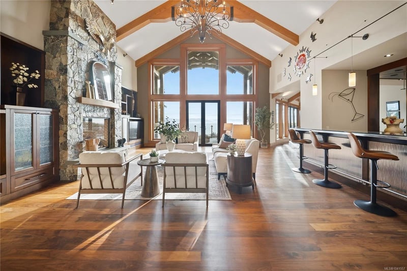 Luxury estate at 5025 Hinrich View, Nanaimo, BC — photo 14
