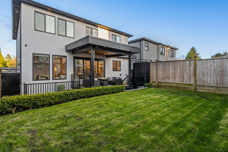 Luxury estate at 1267 160A Street, Surrey, BC — photo 28