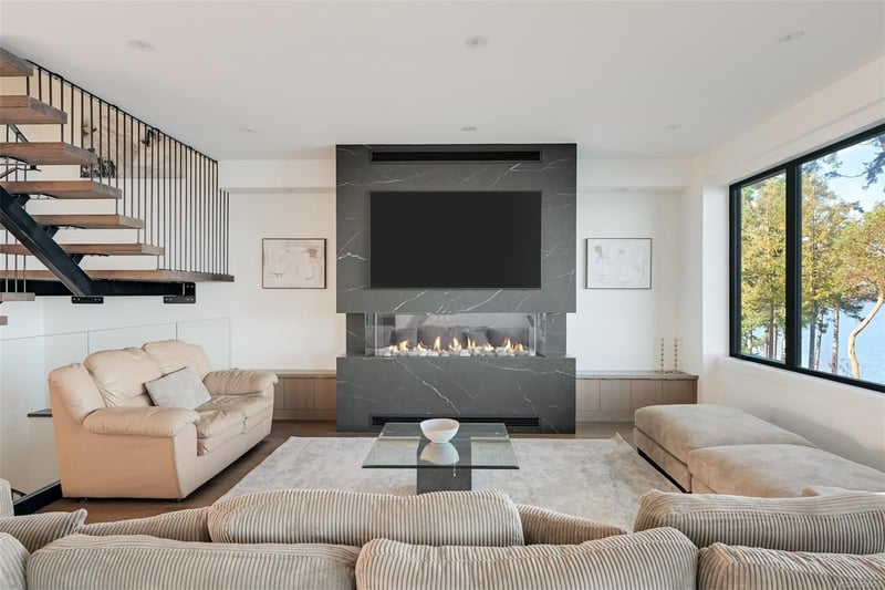Luxury estate at 4599 Cordova Bay Road, Saanich, BC — photo 9