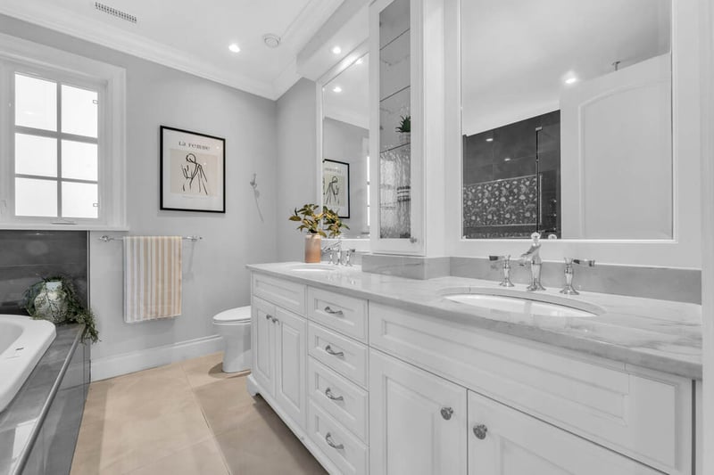 Luxury estate at 4348 Erwin Drive, West Vancouver, BC — photo 19
