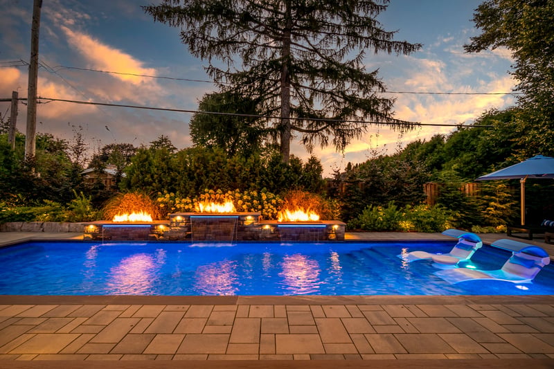 Luxury estate at 100 Seneca Drive, Hamilton, ON — photo 43