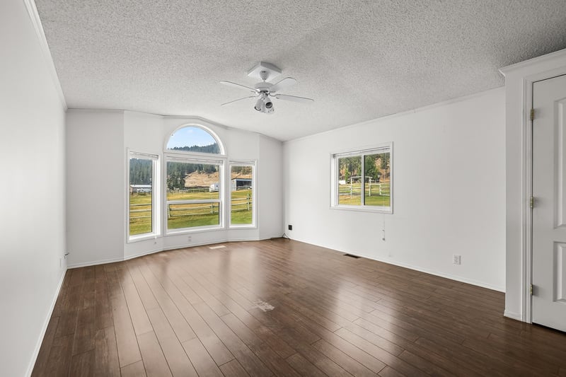 Luxury estate at 5090 Mackinnon Road, Peachland, BC — photo 10