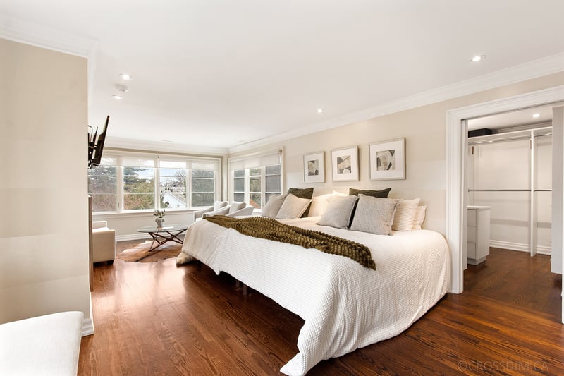 Luxury estate at 27 Strathgowan Crescent, Toronto, ON — photo 18