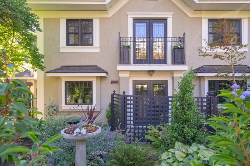 Luxury estate at 1517 Maud Street, Victoria, BC — photo 58