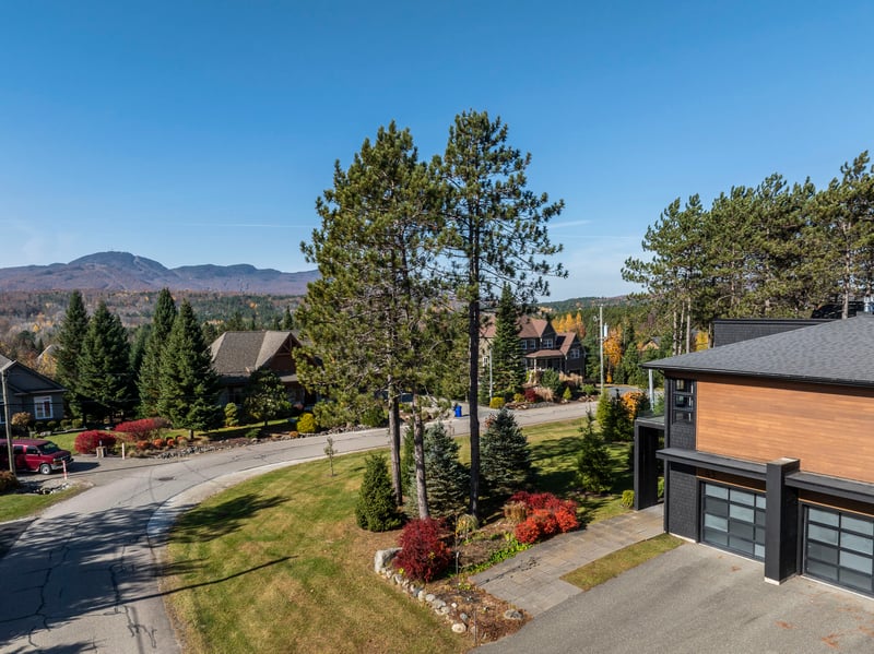 Luxury estate at 43 Rue des Cardinaux, Orford, QC — photo 54