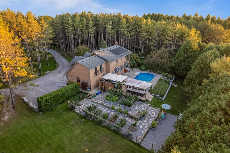 Luxury estate at 40 Hurd Street, Oshawa, ON — photo 47