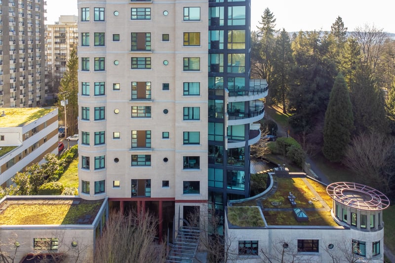Luxury estate at 2088 Barclay Street #303, Vancouver, BC — photo 3