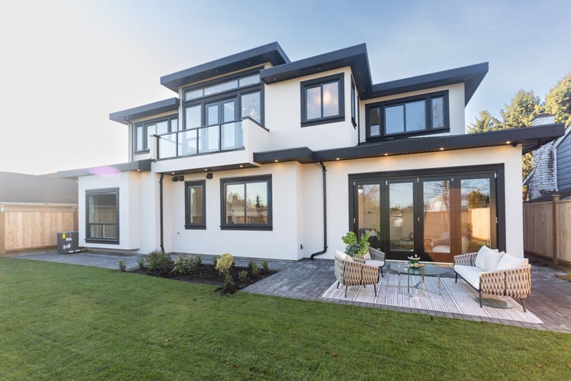 Luxury estate at 10911 Rosecroft Crescent, Richmond, BC — photo 2