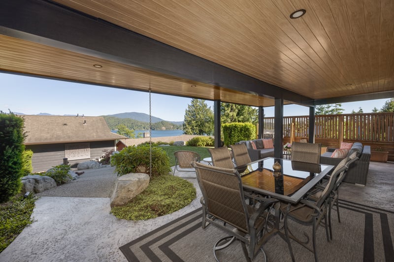 Luxury estate at 586 - 588 North Fletcher Road, Gibsons, BC — photo 12