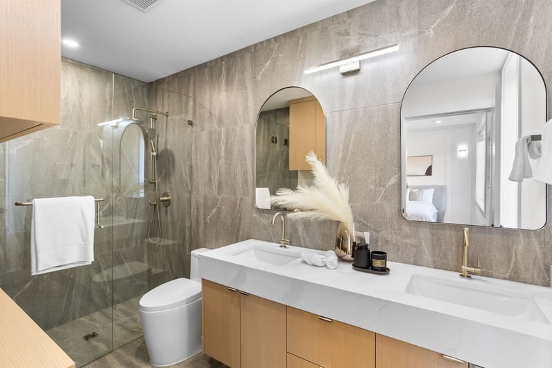 Luxury estate at 2-165 East 45th Avenue, Vancouver, BC — photo 10