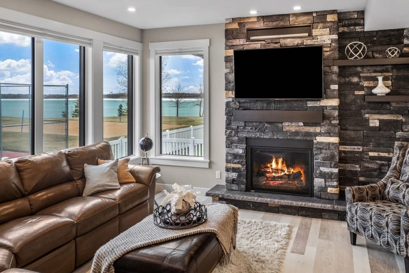 Luxury estate at 7055 35468 Range Road 30, Rural Red Deer County, AB — photo 2