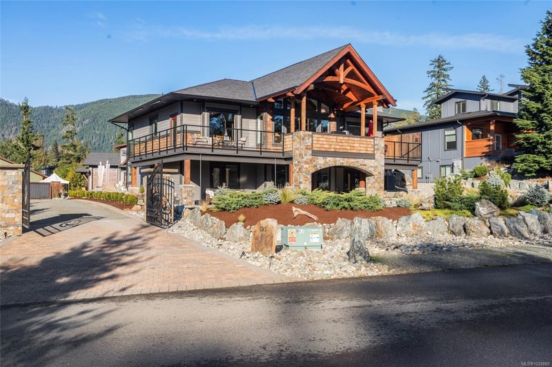 Luxury estate at 7343 Lakefront Place, Lake Cowichan, BC — photo 32