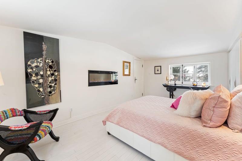 Luxury estate at 1365 Rue Principale, Saint-Paul-d'Abbotsford, QC — photo 18