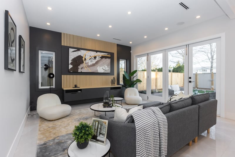 Luxury estate at 10911 Rosecroft Crescent, Richmond, BC — photo 3
