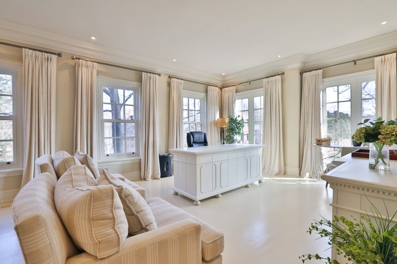 Luxury estate at 20 Cluny Drive, Toronto, ON — photo 31