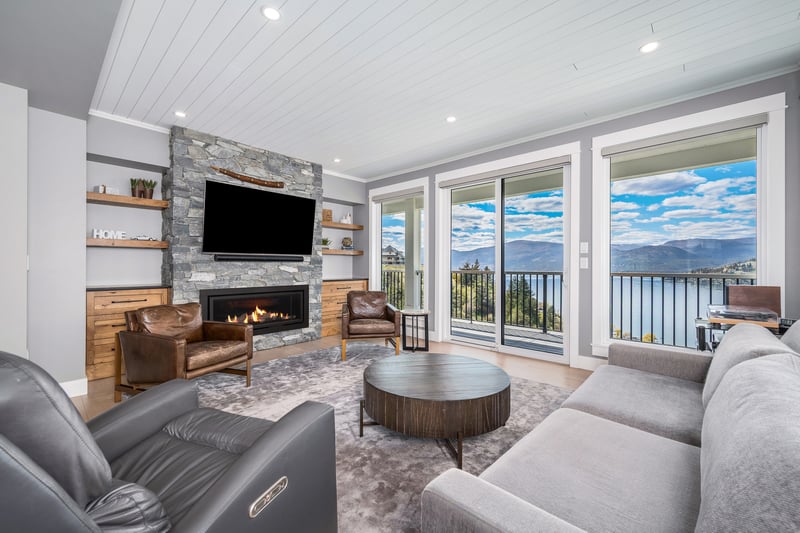 Luxury estate at 8000 Bench Row Road, Vernon, BC — photo 7