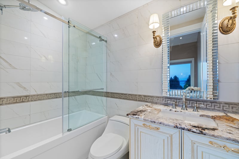 Luxury estate at 2540 Mathers Avenue, West Vancouver, BC — photo 44