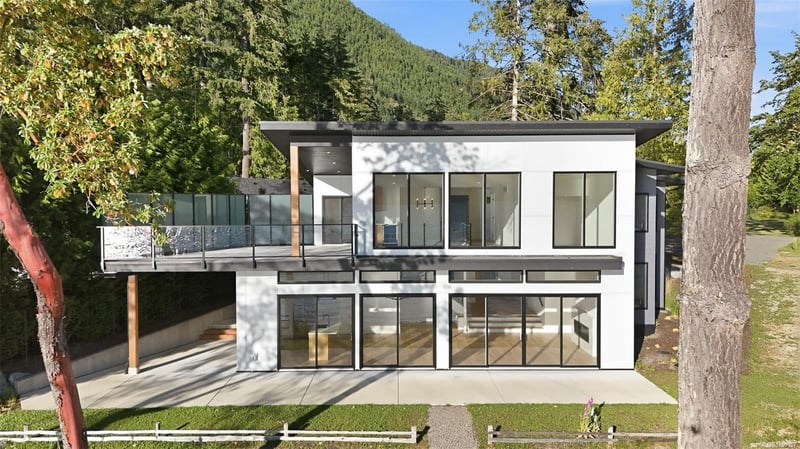 Luxury estate at 8394 Sa Seen Os Road, Youbou, BC — photo 8