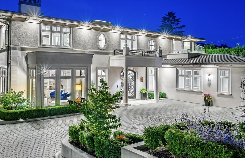 Luxury estate at 901 Farmleigh Road, West Vancouver — photo 2