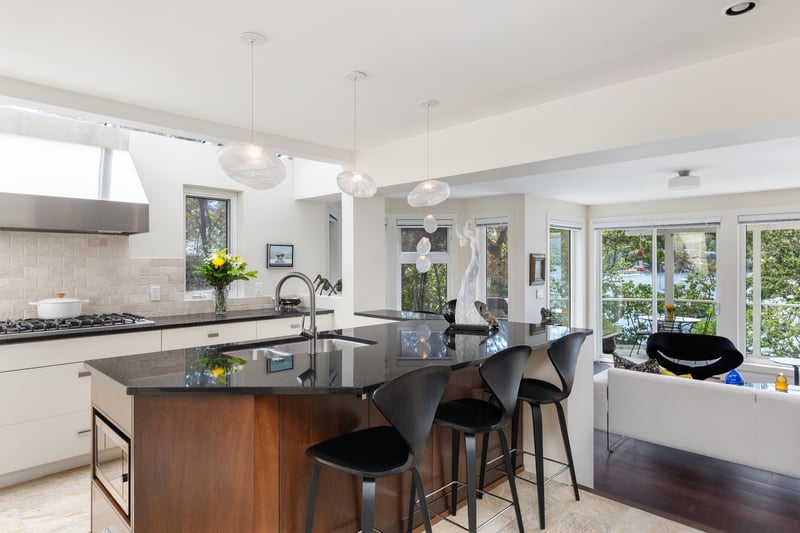 Luxury estate at 7090 Brentwood Drive, Brentwood Bay, BC — photo 5