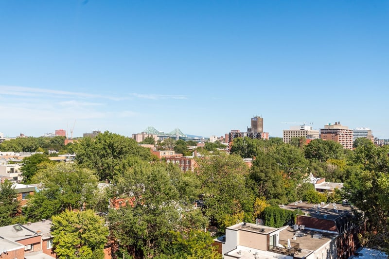 Luxury estate at 828 Rue Sherbrooke Est #700, Montréal, QC — photo 13