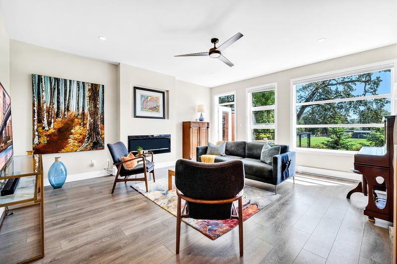 Luxury estate at 3440 Linwood Ave, Victoria, BC — photo 13