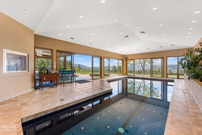 Luxury estate at 6487 Dixon Dam Road, North Okanagan, BC — photo 18