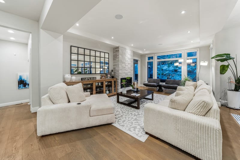 Luxury estate at 11 Elveden Place Southwest, Calgary, AB — photo 17