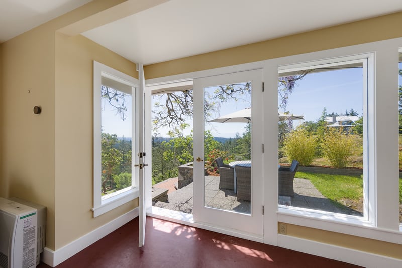 Luxury estate at 4699 Kerryview Drive, Victoria, BC — photo 18