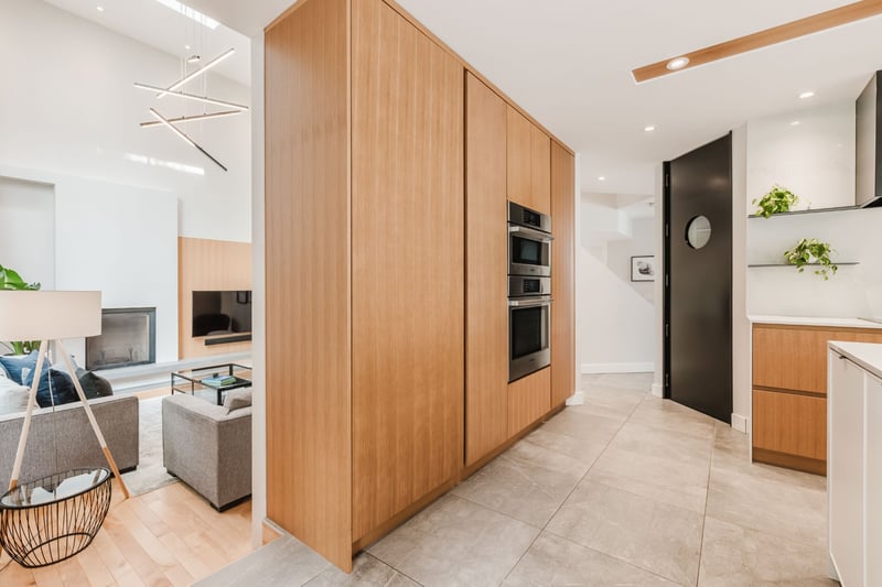 Luxury estate at 2021 Rue des Saules, St-Bruno-de-Montarville, QC — photo 19