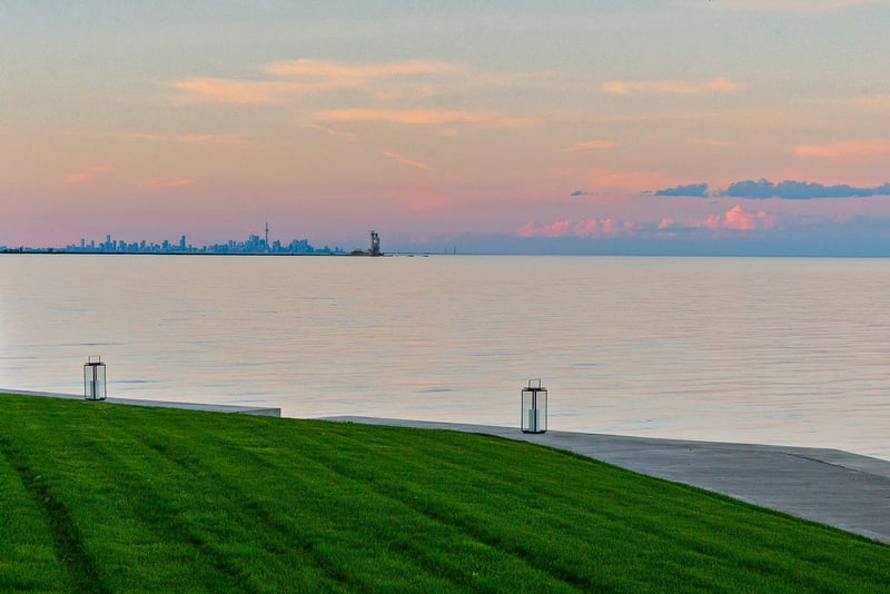Luxury estate at 3 Ennisclare Drive East, Oakville, ON — photo 35