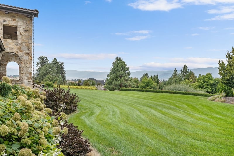 Luxury estate at 4303 Takla Road, Kelowna, BC — photo 36
