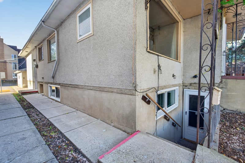 Luxury estate at 11015 87 Avenue Northwest #11015, Edmonton, AB — photo 44