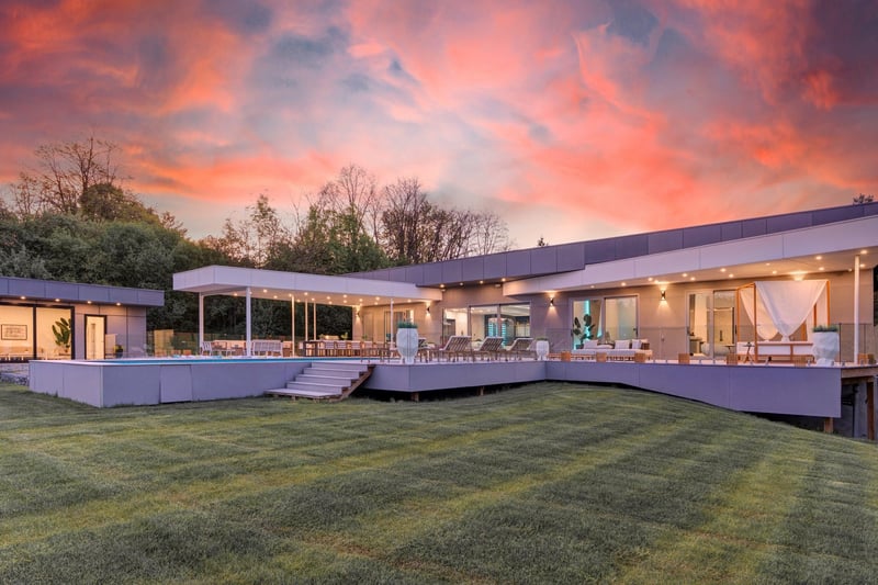 Luxury estate at 23 Hunters Glen Rd, Aurora, ON — photo 37